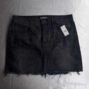 Express Denim skirt black size 8 NWT